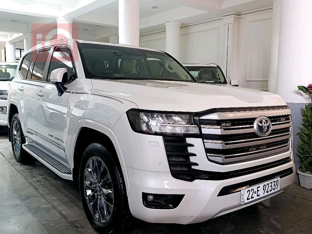 تويوتا لاندكروزر